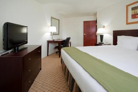 Holiday Inn Express COLORADO SPRINGS (AIRPORT)