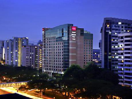 Grand Mercure Roxy Singapore