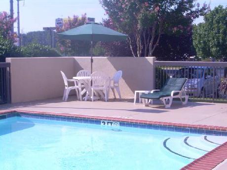 Hampton Inn MEM I240 Perkins