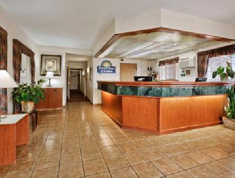 Days Inn And Suites Toppenish WA