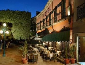 Posada Santa Fe Hotel