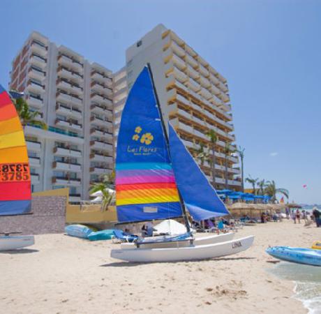 Las Flores Beach Resort
