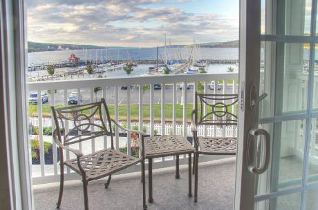 Watkins Glen Harbor Hotel