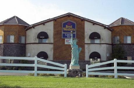 BEST WESTERN PLUS Liberty Inn