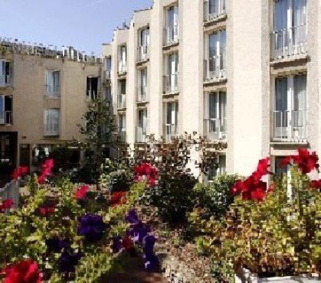 INTER-HOTEL LE CHATELET