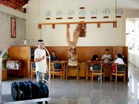 Kuta Lagoon Resort and Pool Villas