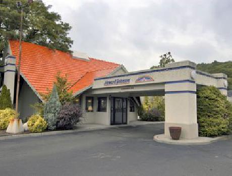 Howard Johnson Express Inn -- North Plainfield