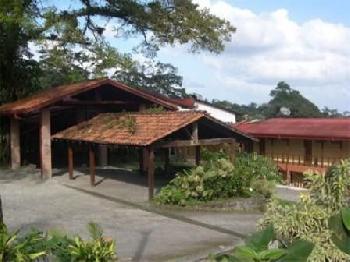 Arenal Lodge
