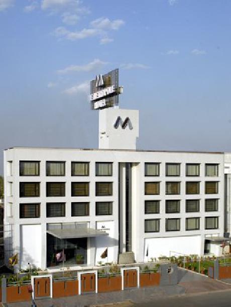 Metropole Hotel
