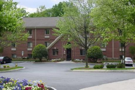 Studio Plus Deluxe Studios-Charlotte-Tyvola Rd