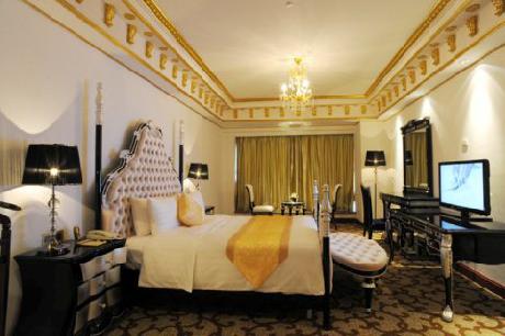 Grand Plaza Hanoi Hotel