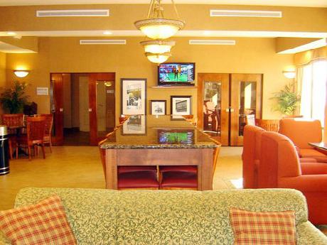 Hampton Inn Kansas CityNear Worlds of Fun