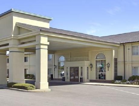 Ramada Seekonk/Providence Area