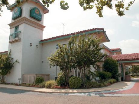 La Quinta Inn Sulphur