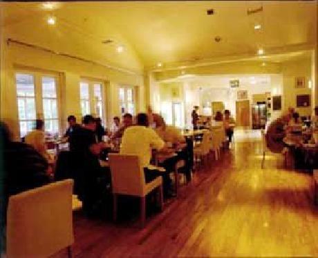 Dunadry Hotel And Country Club