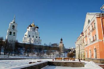 Golden Embankment Hotel