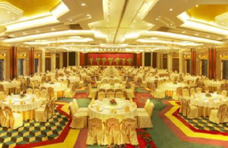 Fontainebleau Resort Hotel