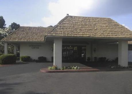 Econo Lodge Conference Center