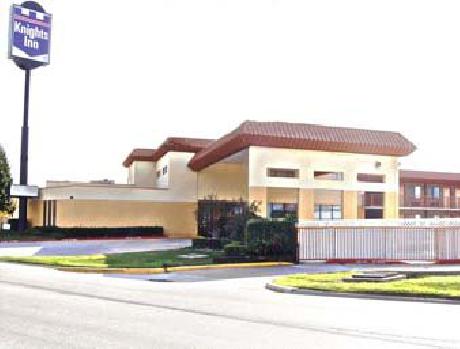Knights Inn Lewisville