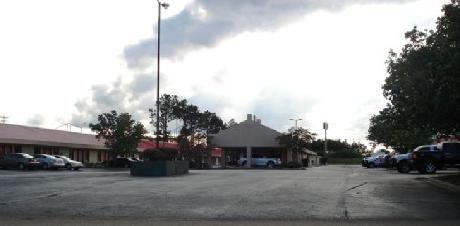 Americas Best Inns Brookhaven