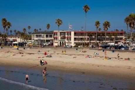 Ocean Beach Hotel