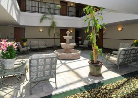 Comfort Inn & Suites San Francisco Airport West