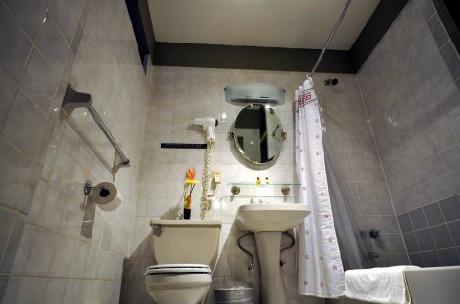 Off-Soho Suites Hotel