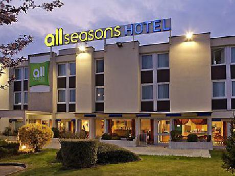 all seasons Orleans