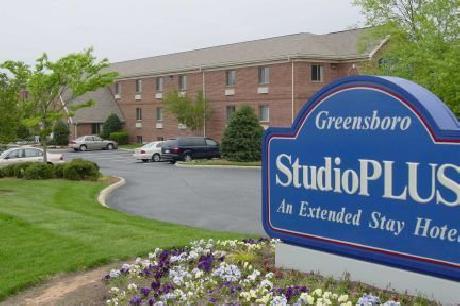 Studio Plus Deluxe Studios - Greensboro - Wendover Ave.
