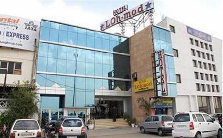 Hotel Lohmod - A Boutique Airport Hotel