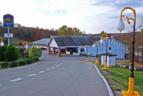 BEST WESTERN Village Inn