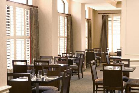 Four Points by Sheraton Historic Savannah