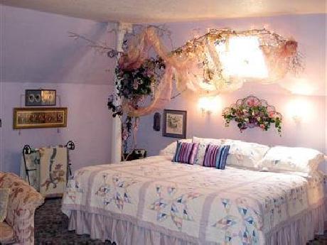 The Blue Belle Inn Bed and Bre