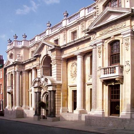 St Giles House Hotel