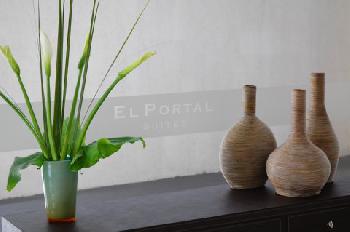 El Portal Suites Apart Hotel