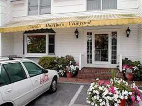 Clarion Inn Marthas Vineyard