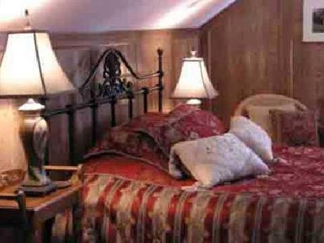 Sonoma Orchid Inn formerly Rid