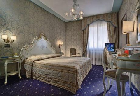 Carlton On The Grand Canal