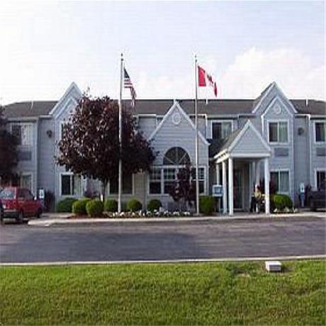 Microtel Inn Buffalo/Lancaster/Williamsville Airport Area