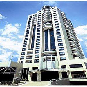 Estanplaza Funchal Faria Lima