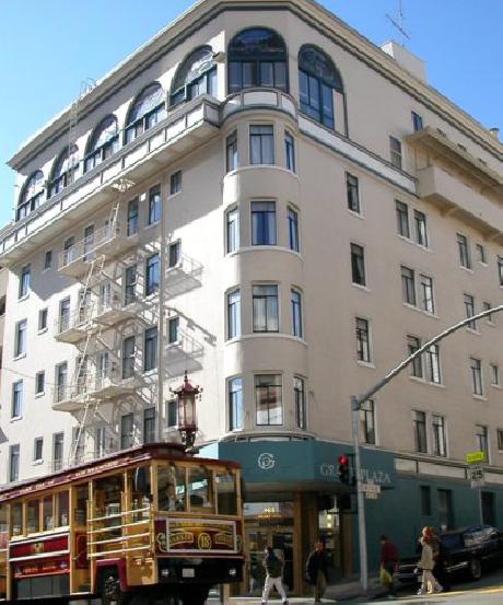Grant Plaza Hotel