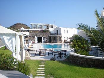 Pantheon Deluxe Villas