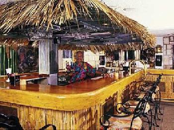 Doctors Cave Beach Hotel