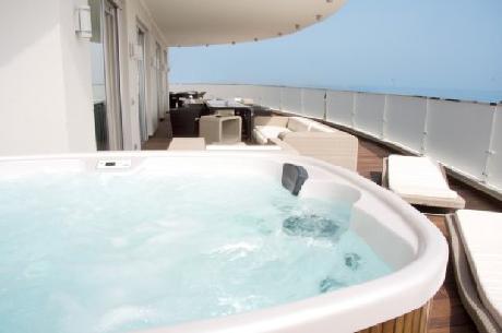 Hotel Premier And Suites