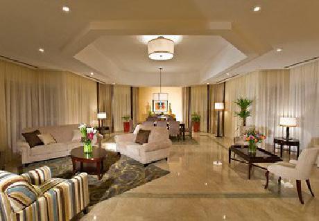 Dubai Marriott Harbour Hotel & Suites