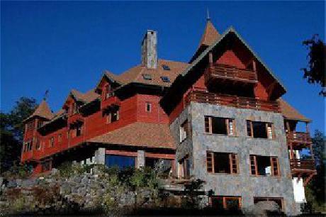 Hotel and Cabanas Petrohue