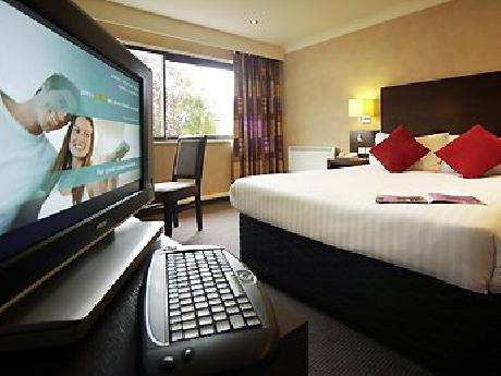 Mercure Livingston Hotel