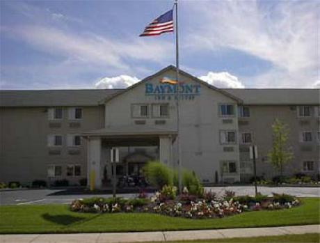 Baymont Inn & Suites Fairborn