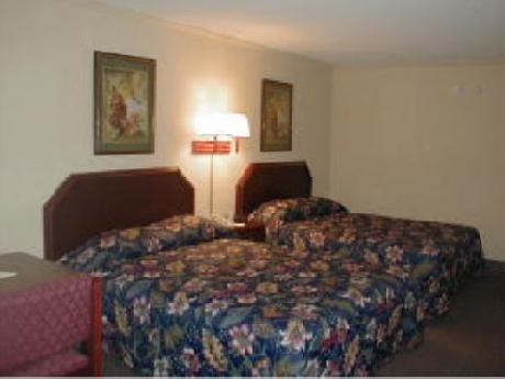 Americas Best Inns-Chickasaw