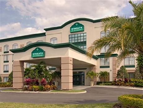 Wingate by Wyndham Convention Ctr Closest Universal Orlando